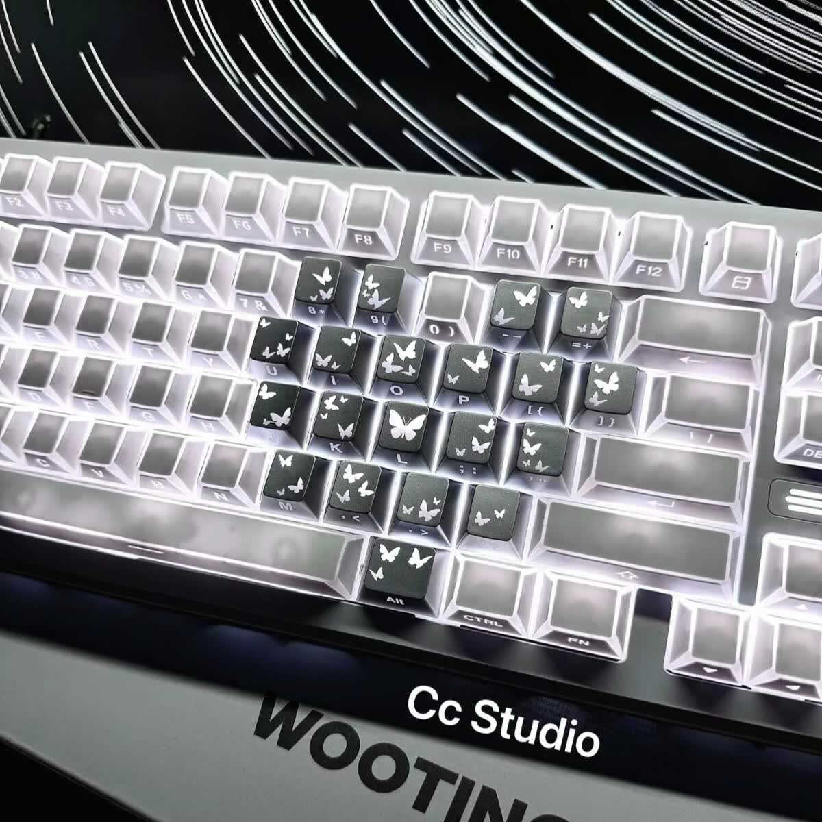 Shadow Fold Butterfly Cherry Profile PBT Keycap Set